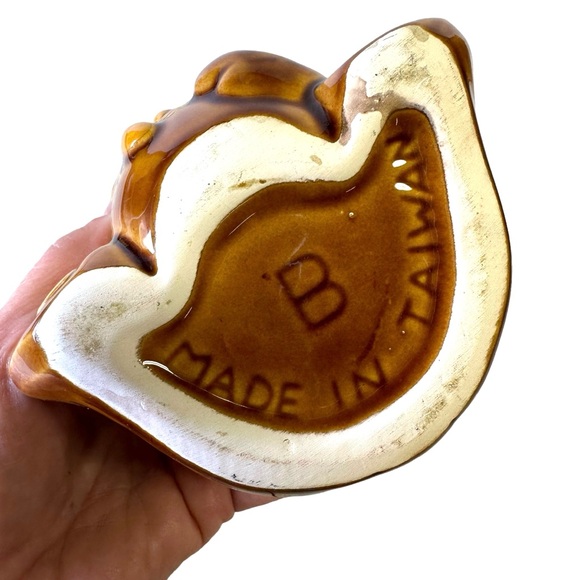 Ceramic Honey Bear Container - Picture 5 of 7